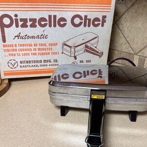 Vitantonio Pizzelle Chef Automatic Italian cookie & pizzelle maker